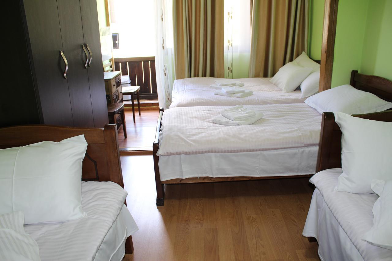 Salome Guest House Mestia Exterior foto